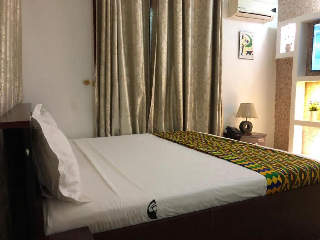Ridma Hotel Gbawe Luaran gambar